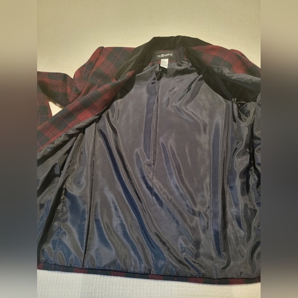 Sag Harbor Plaid Blazer - Red and Blue - Picture 12 of 13